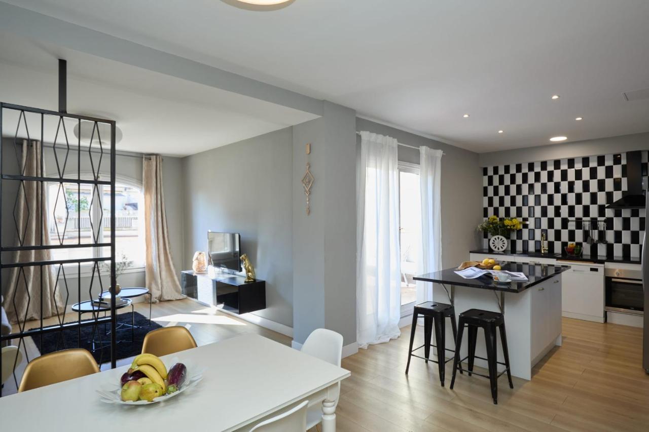 Casa Cosi - Terrace 1 Apartment Barcelona Bagian luar foto